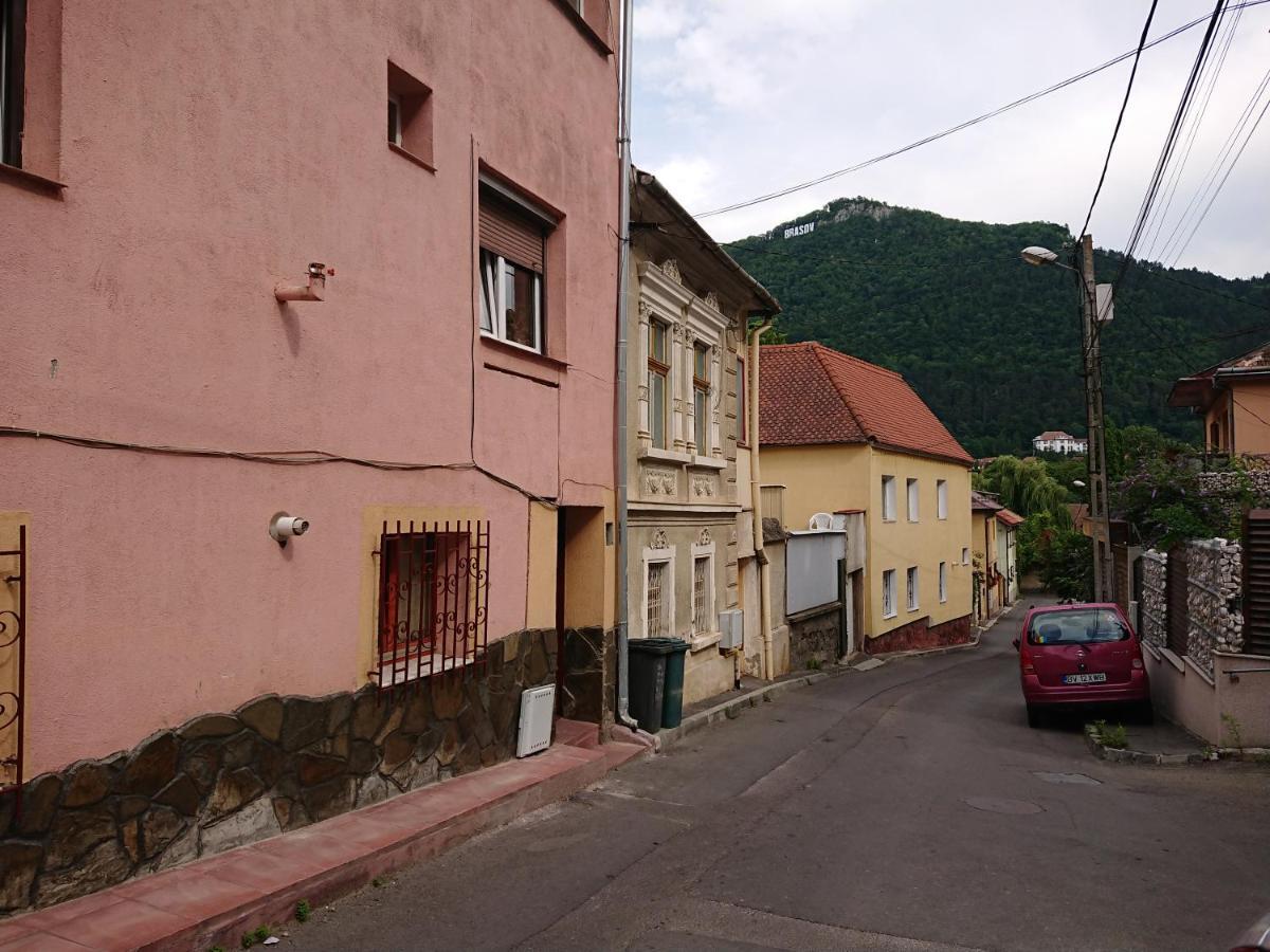 Katy'S Studio Apartment Brasov Exterior photo