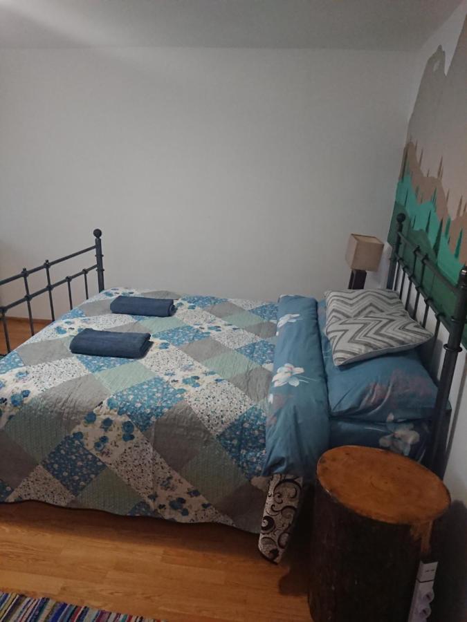Katy'S Studio Apartment Brasov Exterior photo